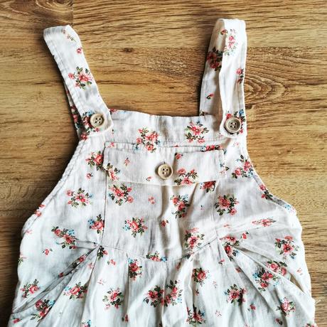 Kvetinový overal, zara,122