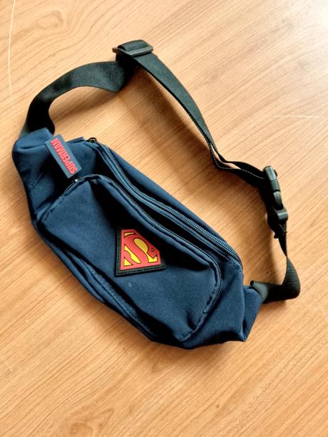 Nová ladvinka superman, reserved