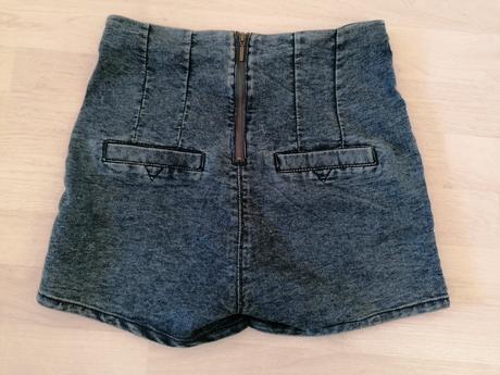 Rifľové kraťasy, esmara,38