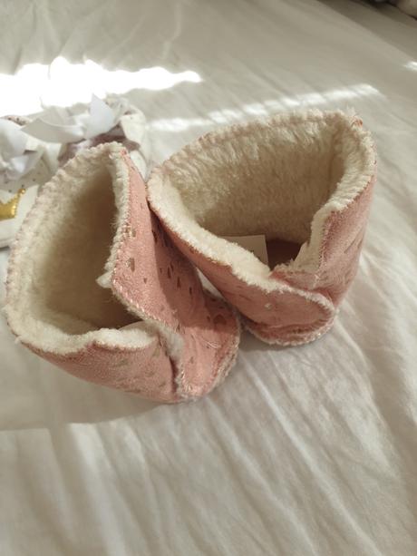 Ružove capačky zimné, 18