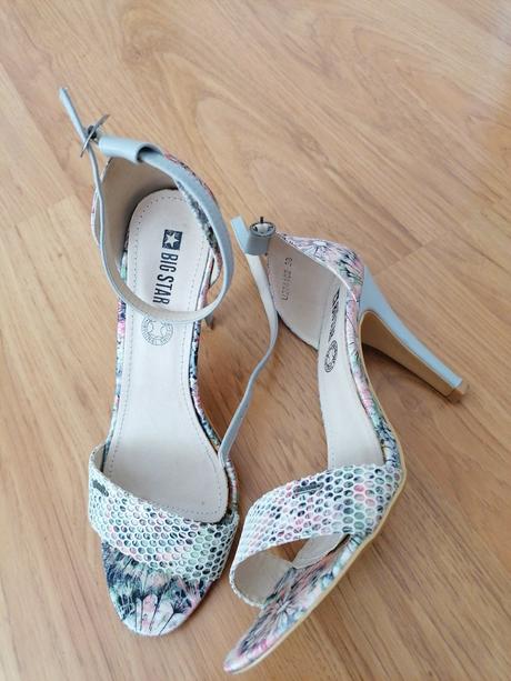 Kožené sandalky, 38