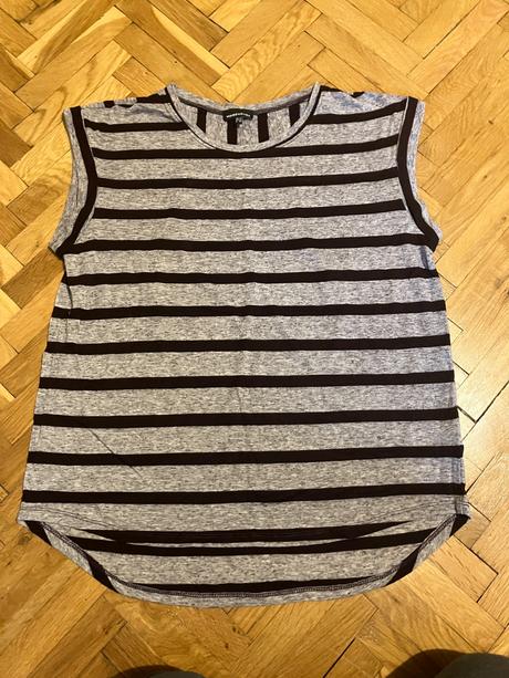 Tricko, warehouse,42