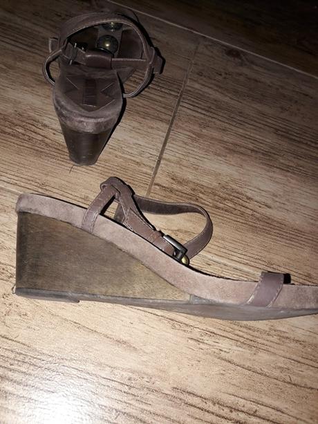 Kožené sandale, 39