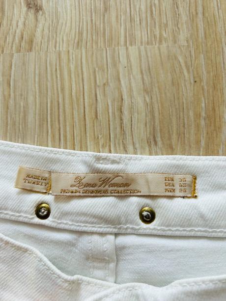 Krásne džínsové šortky značky zara, zara,m