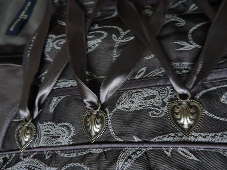 Romantické šaty, 34