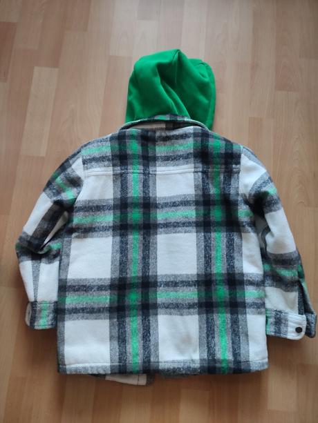 Bunda, reserved,134