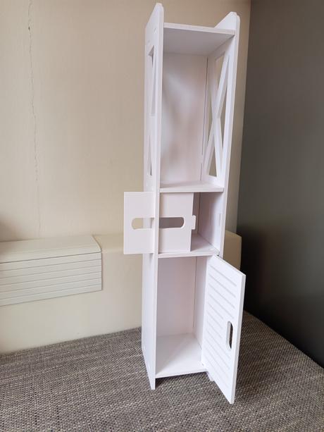 Políčka do kúpeľne, 