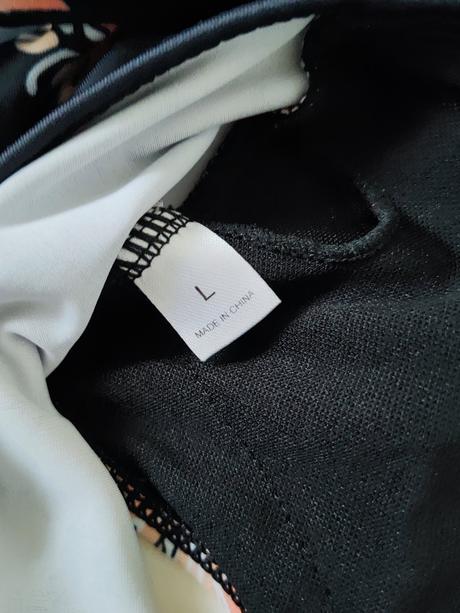 Plavky vrch s volánom, l