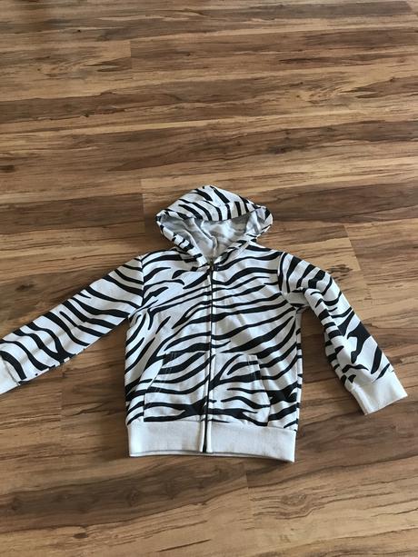 Mikinka 104/110, 104