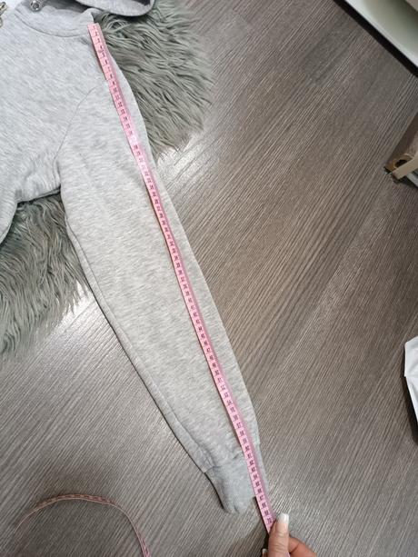 Sivá mikina veľ. xs, xs