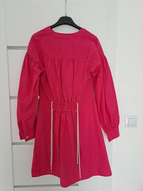 Krasne saty imperial, s