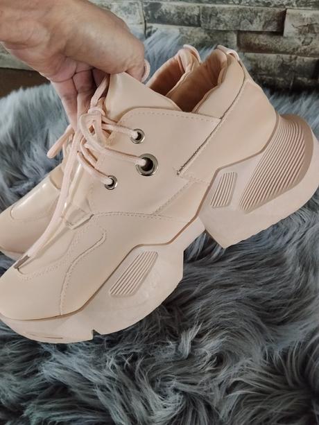 Nepremokavé tenisky, 39