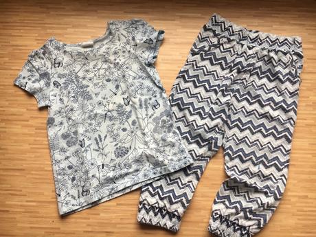 Bledomodre teplacky + tricko, 92