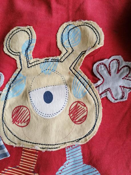 Červené tricka, 86