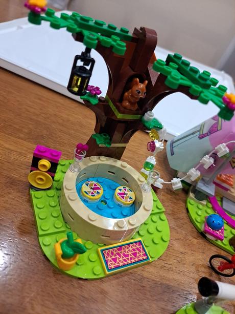 Lego friends 41392 stanovačka, 