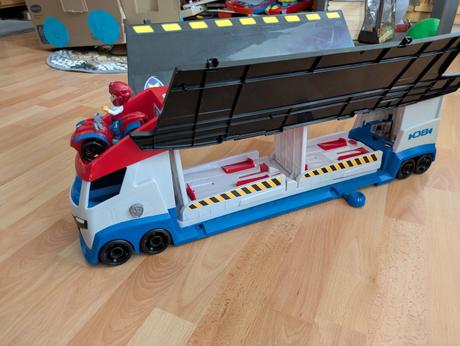 Labkova patrola velky kamion, 