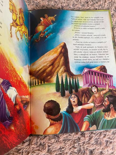 Krásna ilustrovaná kniha herakles ondrej sliacky,