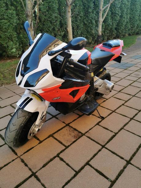 Elekticka akumulator.motorka / nova bateria menena,