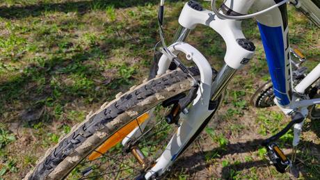 Bicykel cube 240, 24