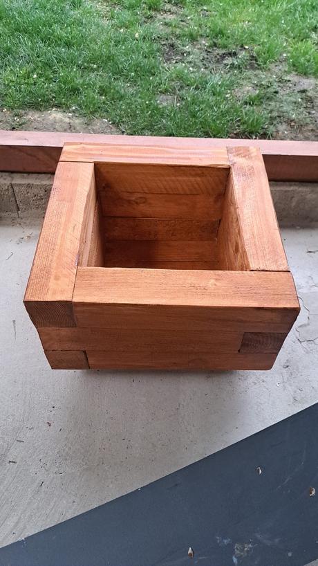 Vyvýšené záhony 2kusy/aktuálne, 