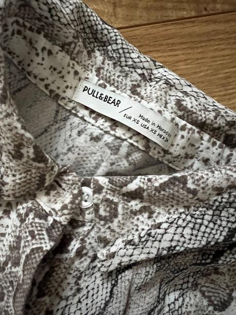 Blúzka s hadím vzorom, pull&bear,xs