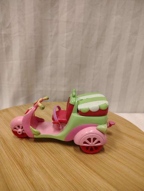 Retro kolobežka strawberry shortcake jahôdka hasbr, 
