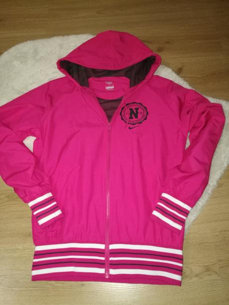 Šuštaková bundička, nike,s