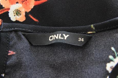 Čierny kvetinový top, only xs, only,xs