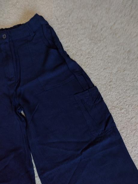 Nohavice s poštovným, 152