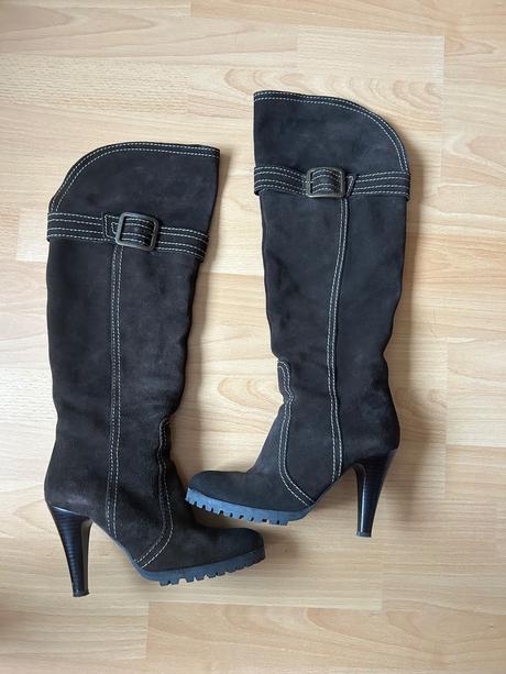 Čierne čižmy talianskej značky bagatt, 38