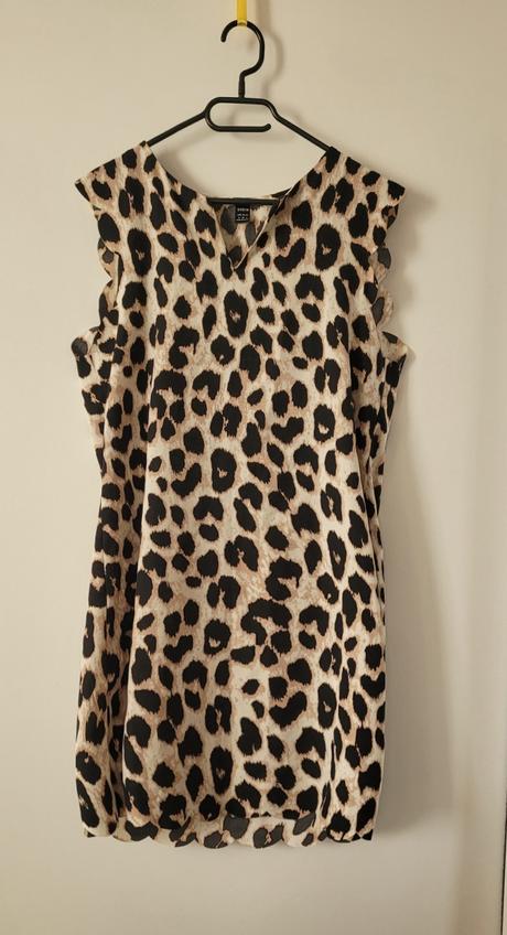 Nenosené leo šaty, m