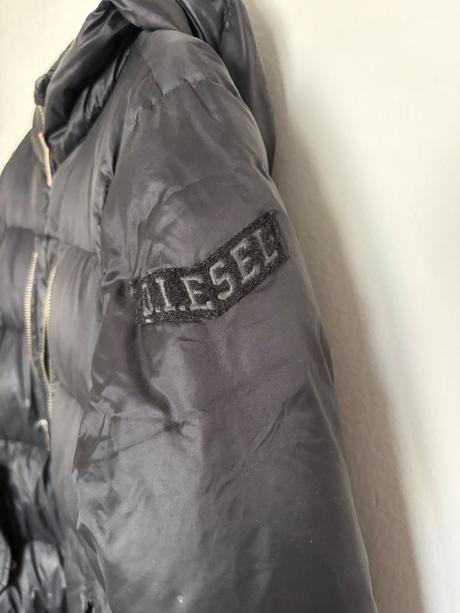 Diesel cierna paperova bunda s kapucou dlha pc 300, diesel,s