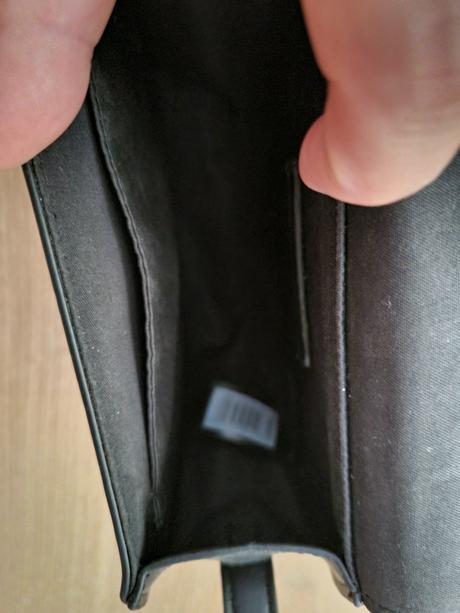 Nepoužitá mala kabelka, 