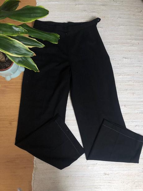 Široké čierne nohavice, m