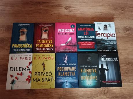 Knihy krimi/thrillery,