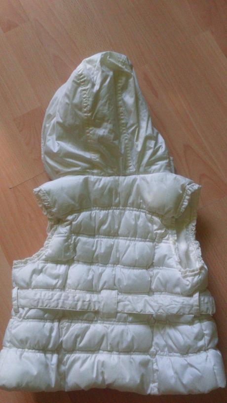 Top vestička, c&a,104