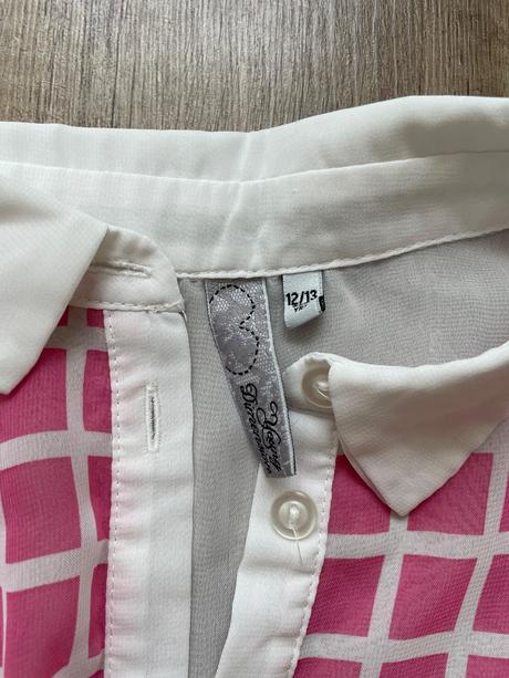 Dievčenská blúzka, 146