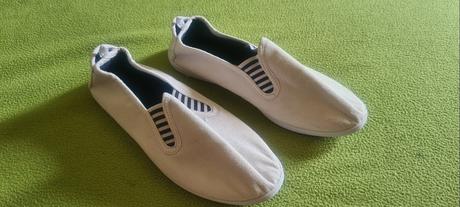 Plátenky - cvičky, atmosphere,35