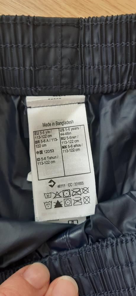 Nohavice do dažďa, quechua,116