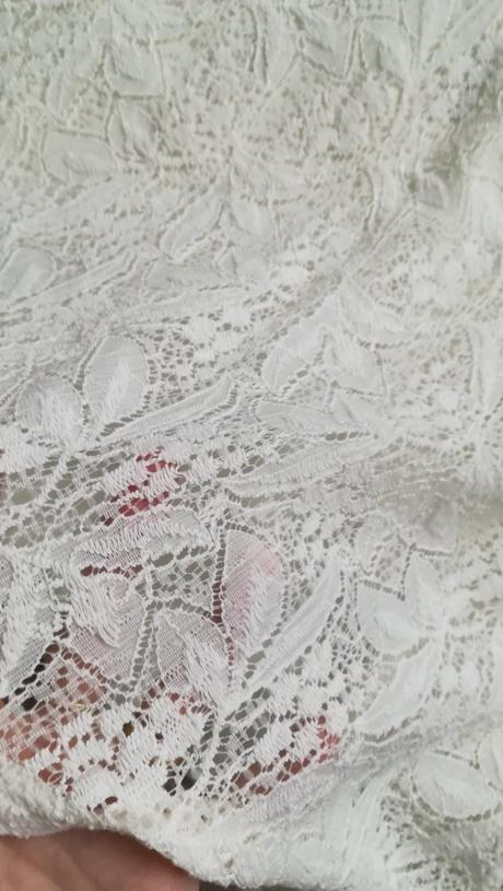 Čipkované šaty vel. 38, amisu,38