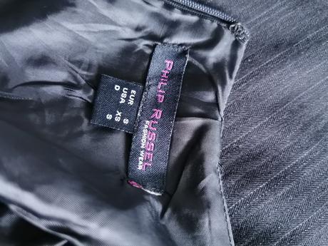 Čierne jemne pruhované elegantné šaty philip russe, philip russel,s