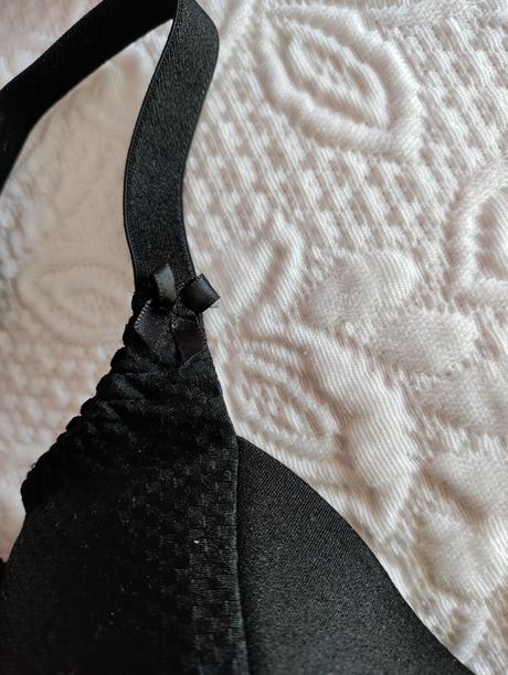 Podprsenka gaia čierna 75d, gaia,75d