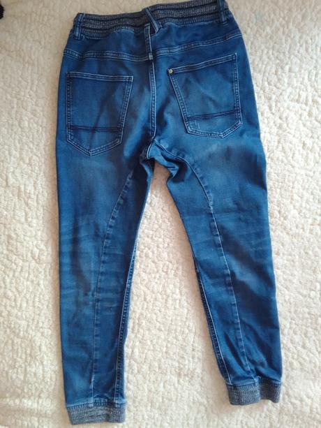 Chlapčenské rifle, c&a,152