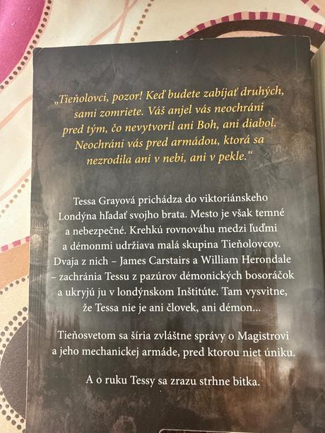 Trilogia pekelne stroje c. clare,