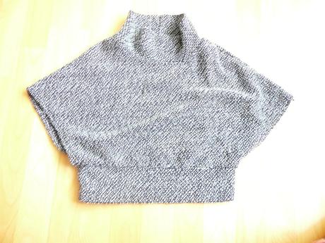 Dievcenske stylove ponco, 104