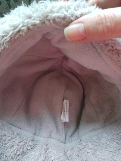 Čiapka- baranica, benetton,52