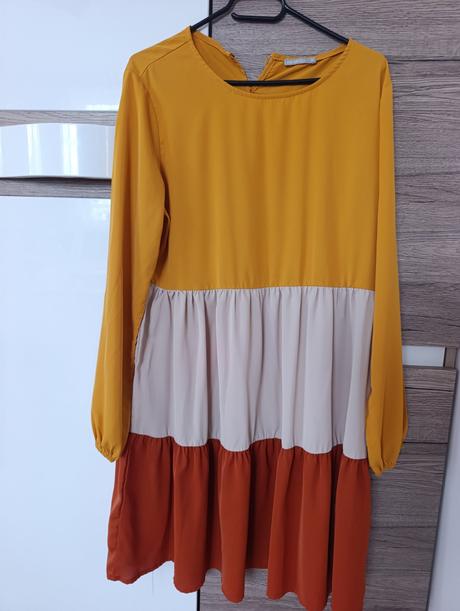 Krásne šaty, gate,38