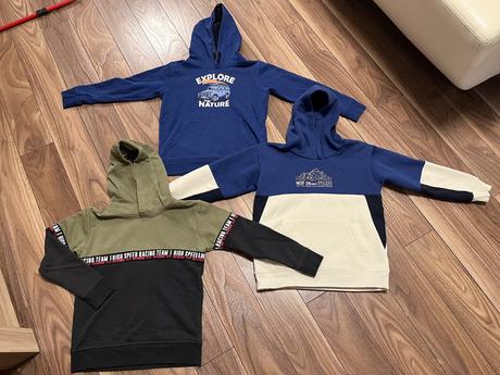 Predám mikinky, staccato,128