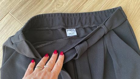 Nohavice s opaskom, takko,158