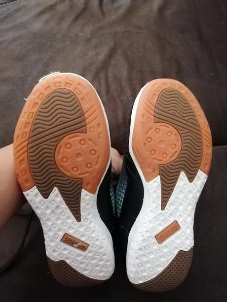 Tenisky ako nové, 31